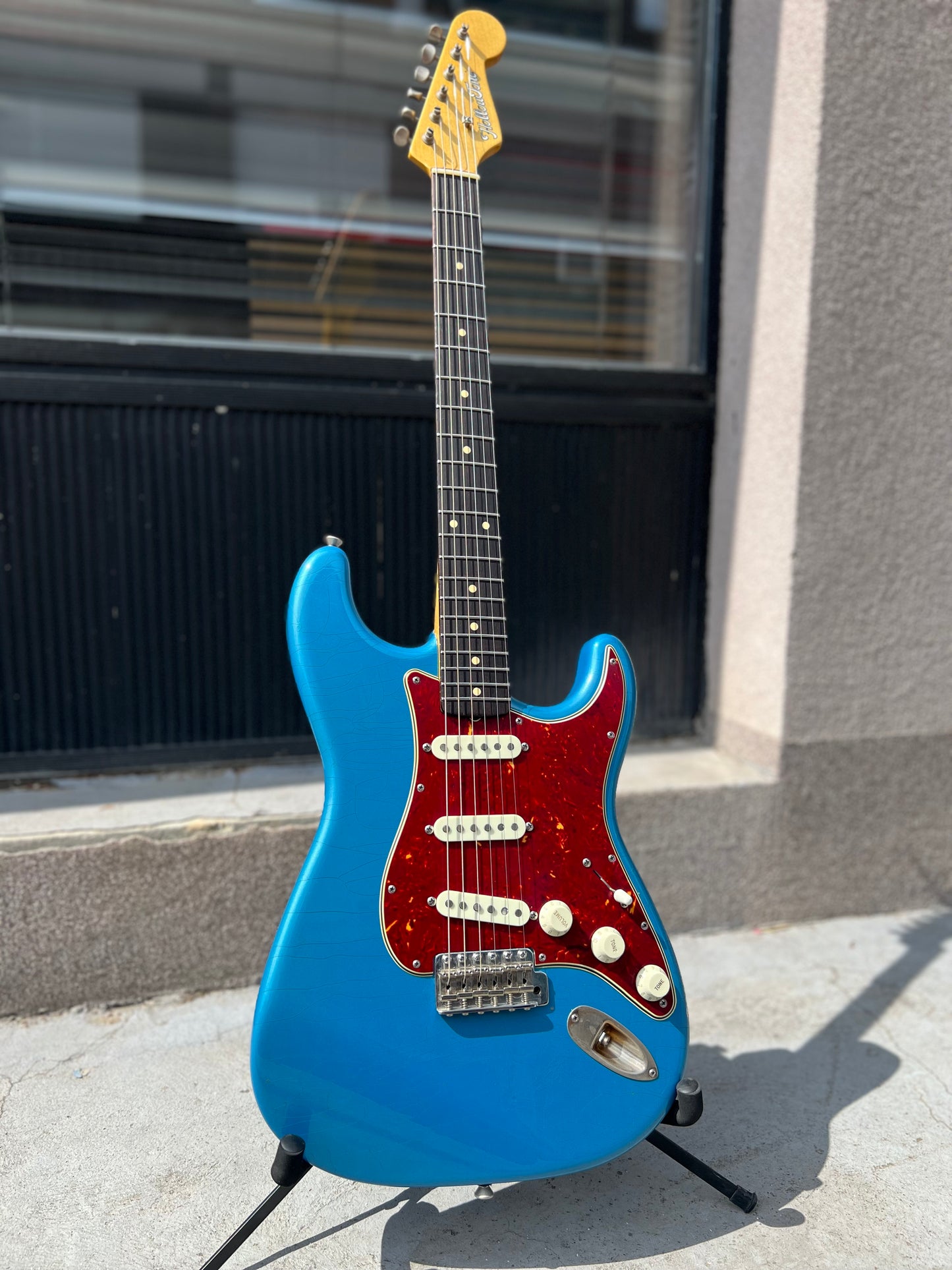 Hollowtone Strat (Lake Placid Blue relic)