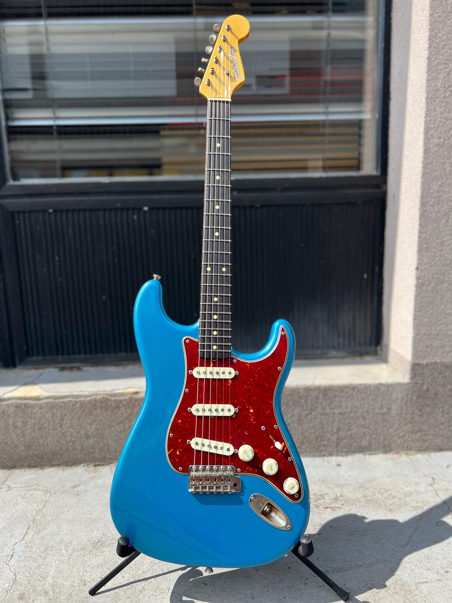 Hollowtone Strat (Lake Placid Blue relic)