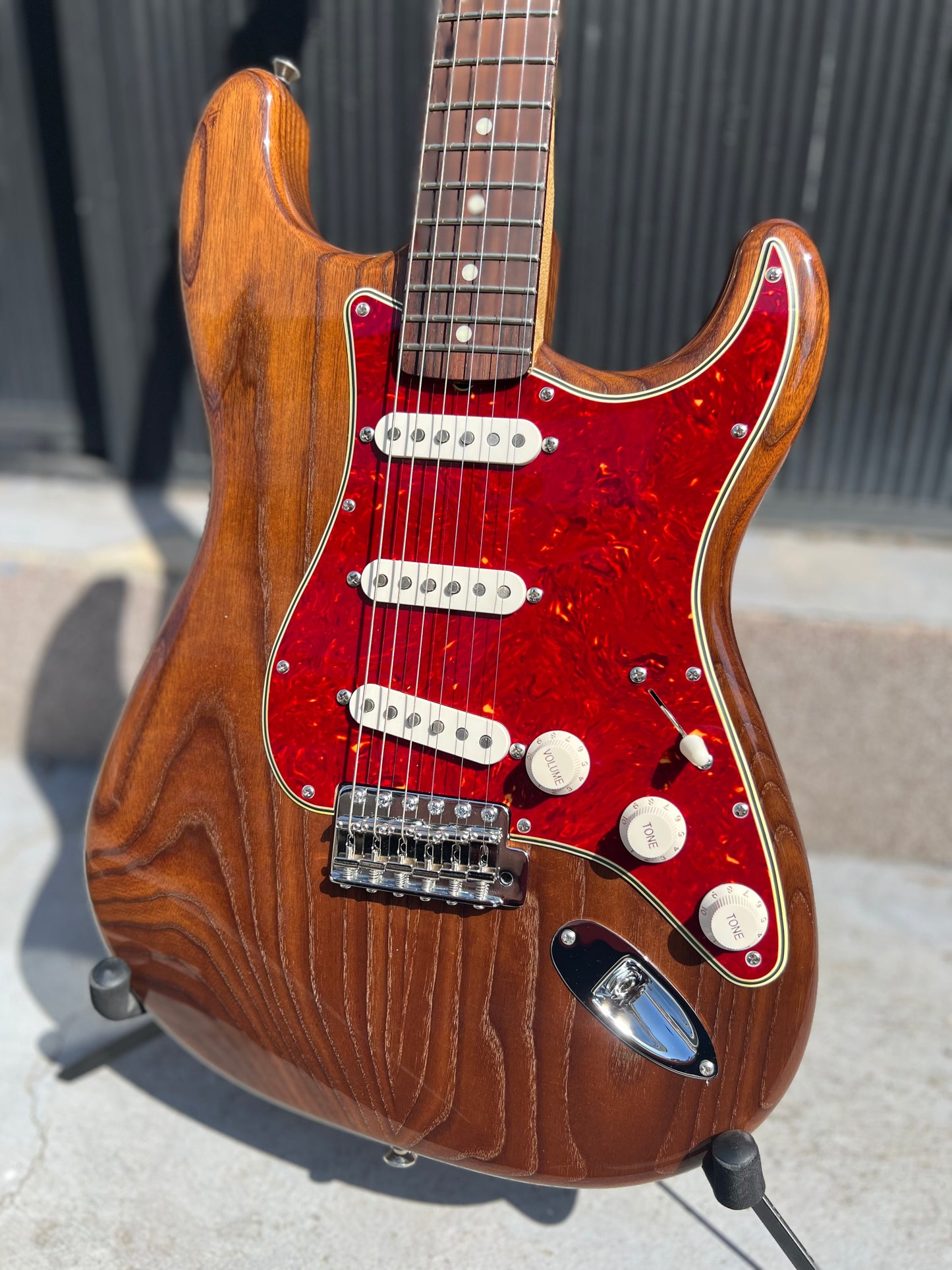 Hollowtone roasted Ash Strat
