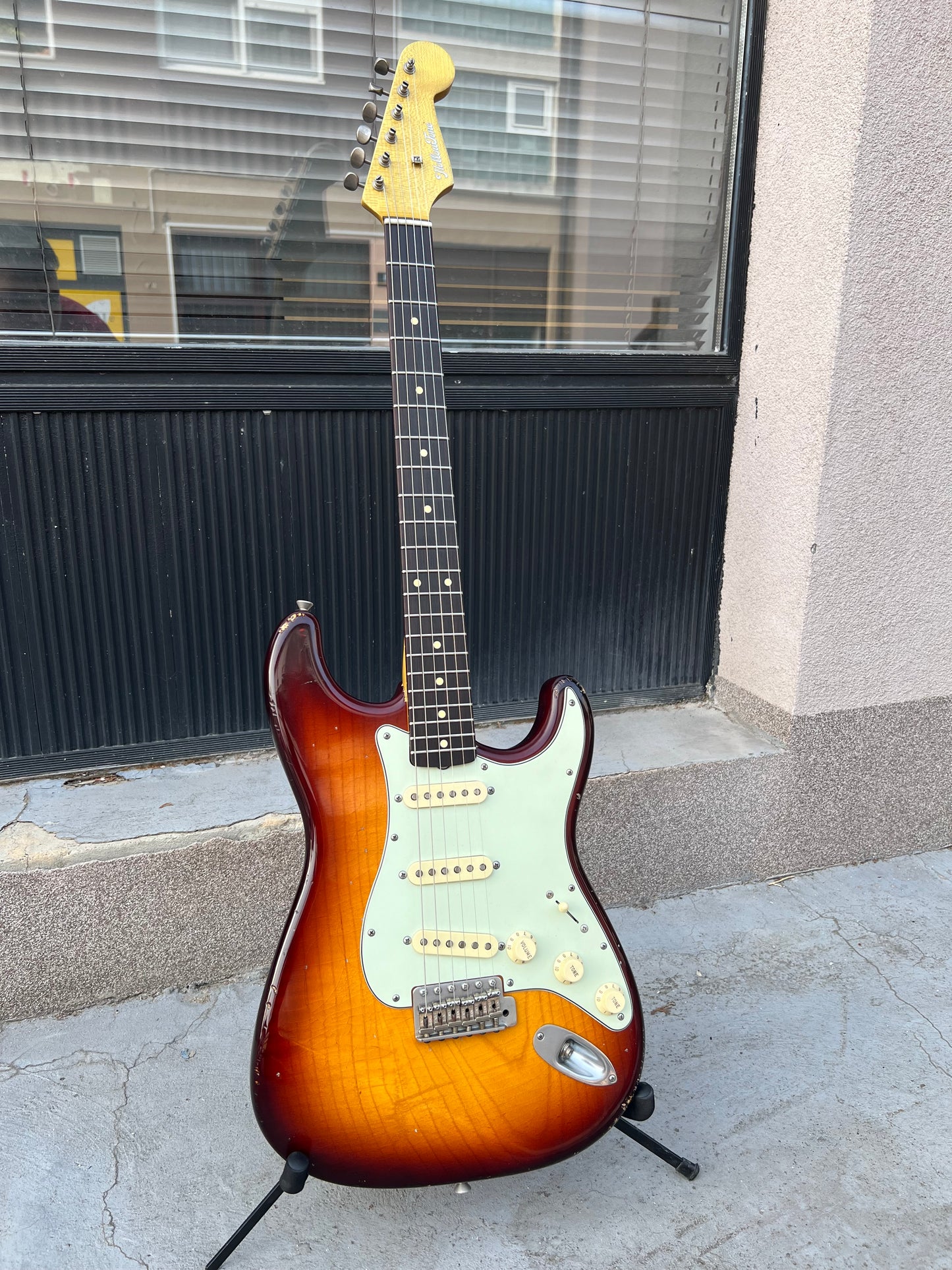 Hollowtone Strat (faded sunburst relic)