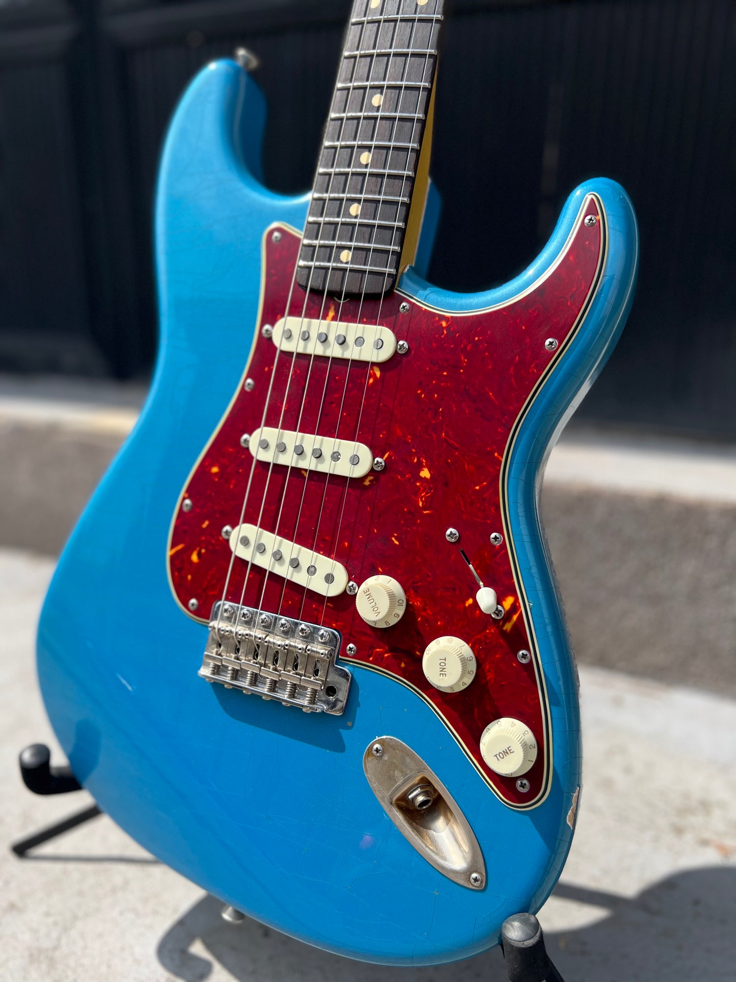 Hollowtone Strat (Lake Placid Blue relic)