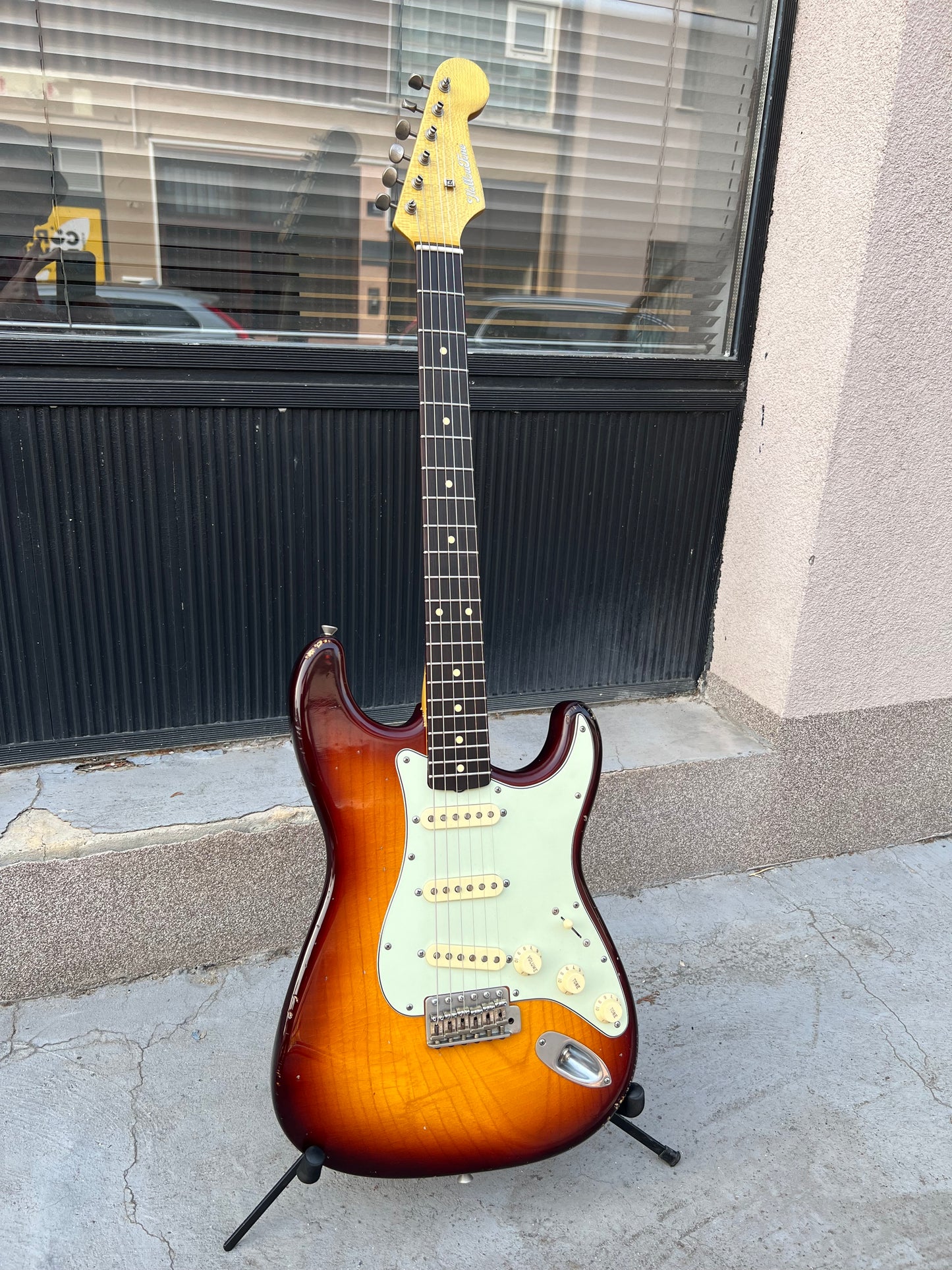 Hollowtone Strat (faded sunburst relic)