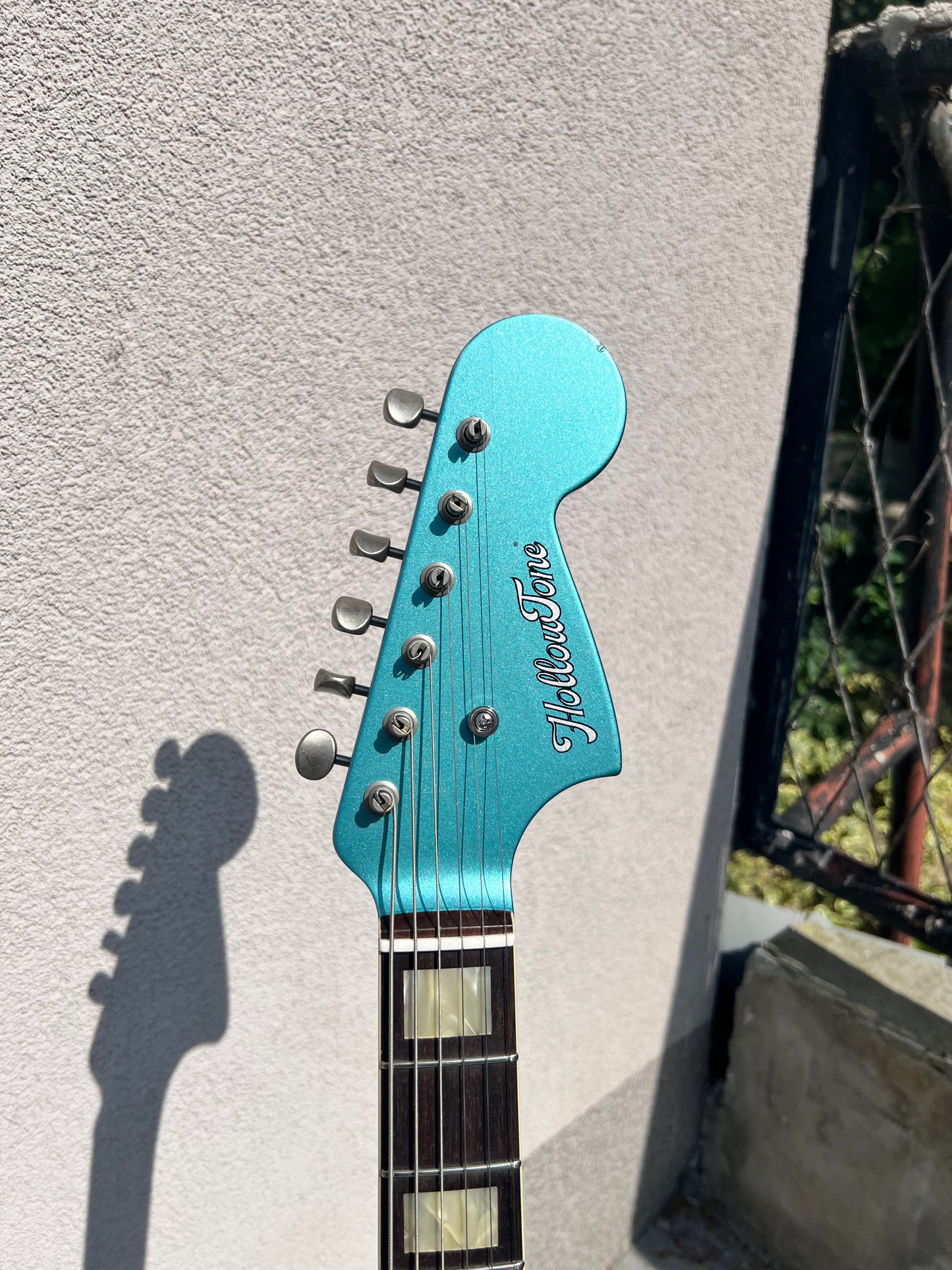 Hollowtone Jaguar (matching neck)