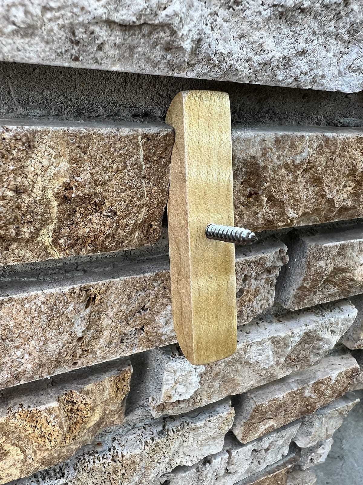 1951 Precision Bass thumb rest replica