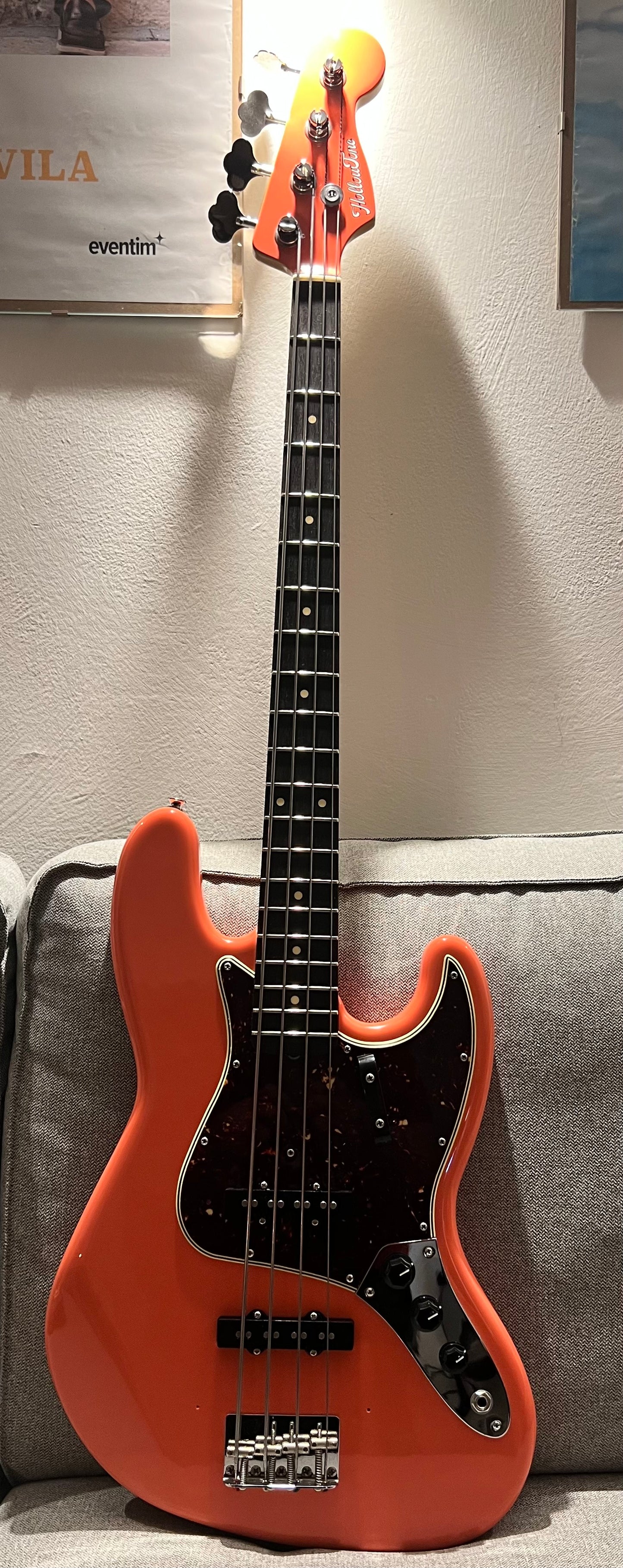 Hollowtone Jazz Bass in Coral Pink