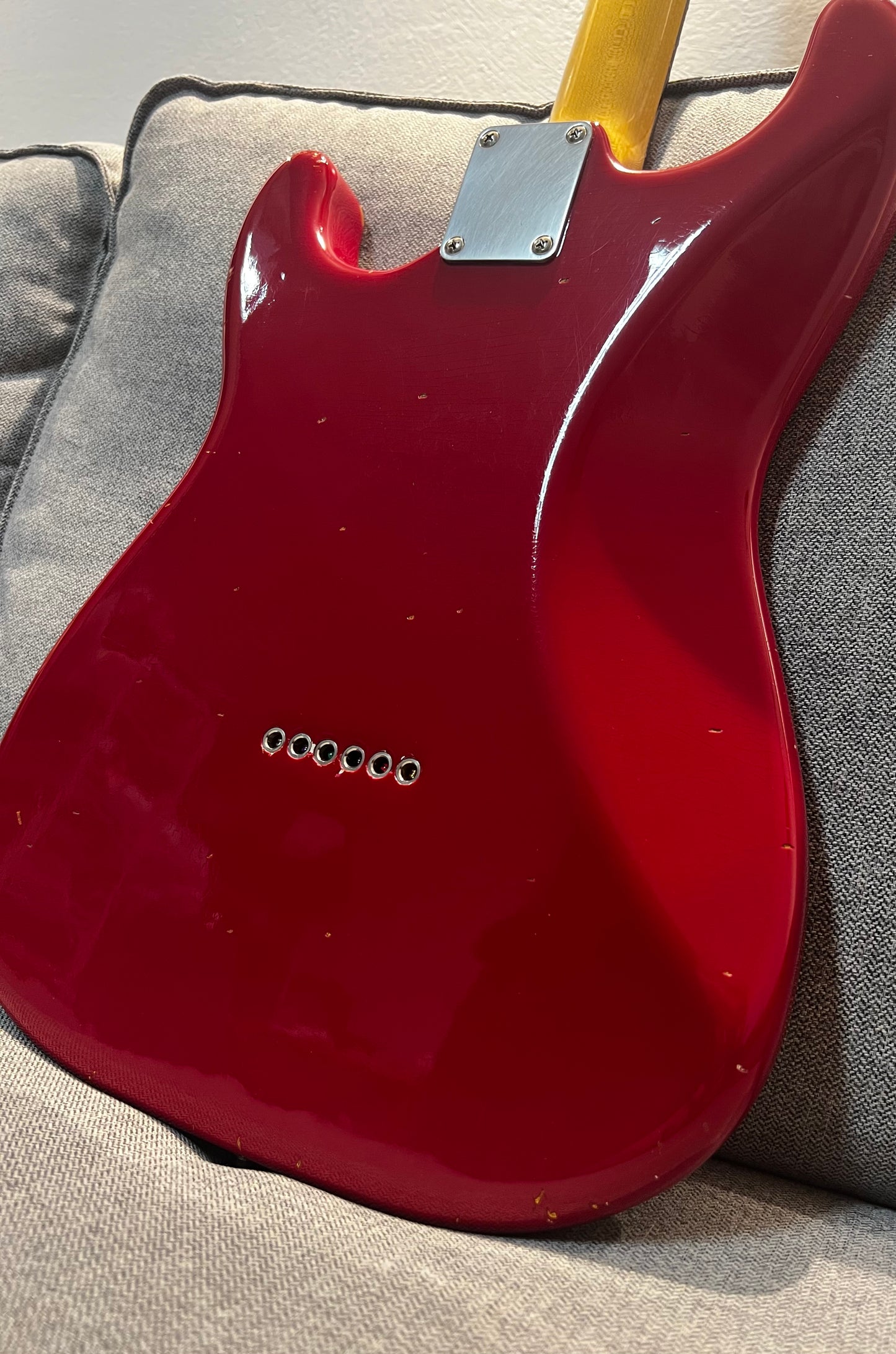 Hollowtone Hardtail Strat in Dakota Red relic